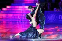Показательное танго (tango show)